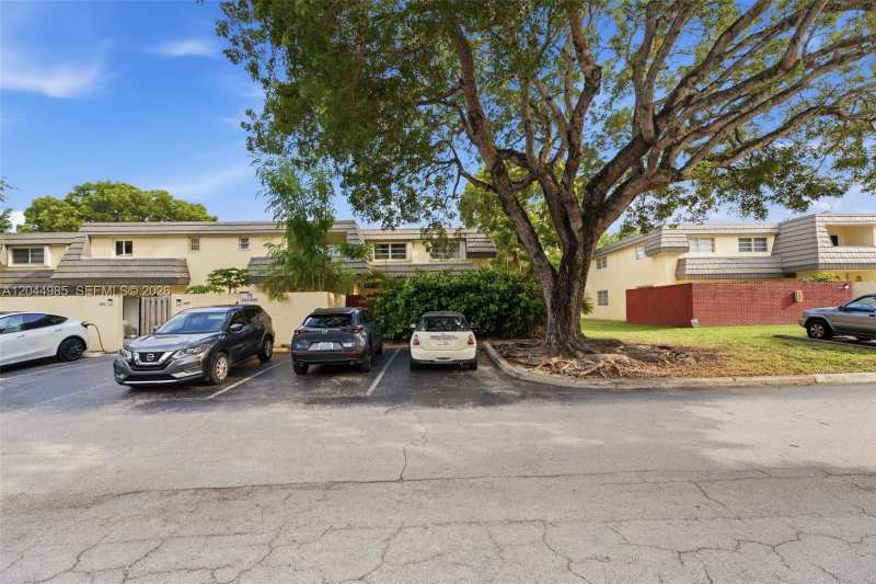 8489 SW 137th Ave # 8489, Miami FL 33183