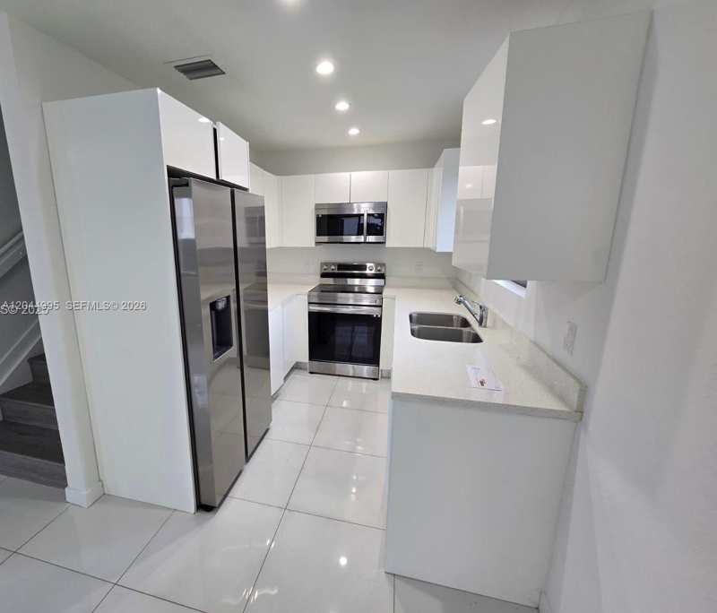 2771 NW 43rd Terrance # 2771, Miami FL 33142