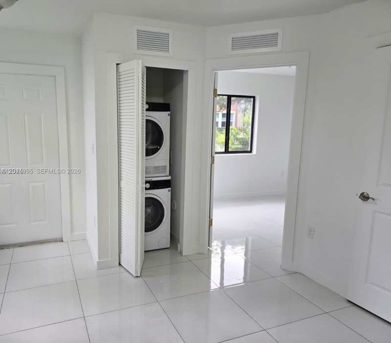 2771 NW 43rd Terrance # 2771, Miami FL 33142