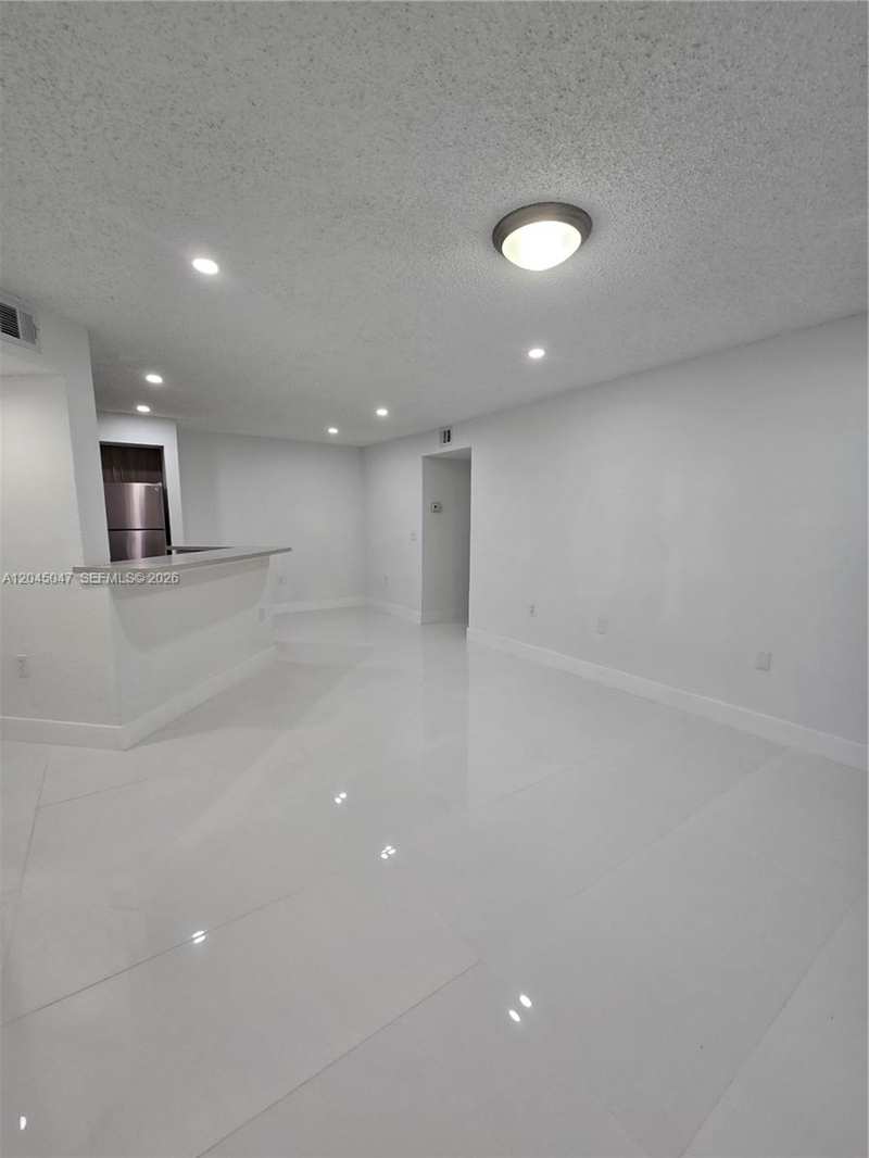 595 Vista Isles Dr # 1913, Sunrise FL 33325