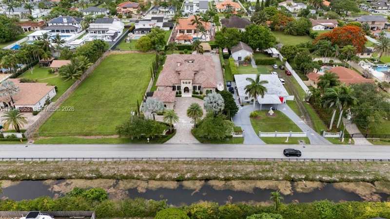 2835 SW 132nd Ave, Miami FL 33175