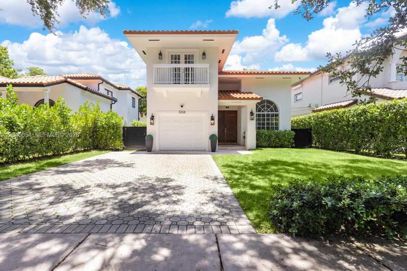 3908 Anderson Rd, Coral Gables FL 33134