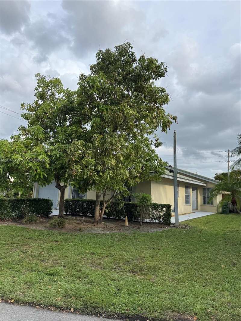 1340 SW 122nd Way # 1340, Pembroke Pines FL 33025