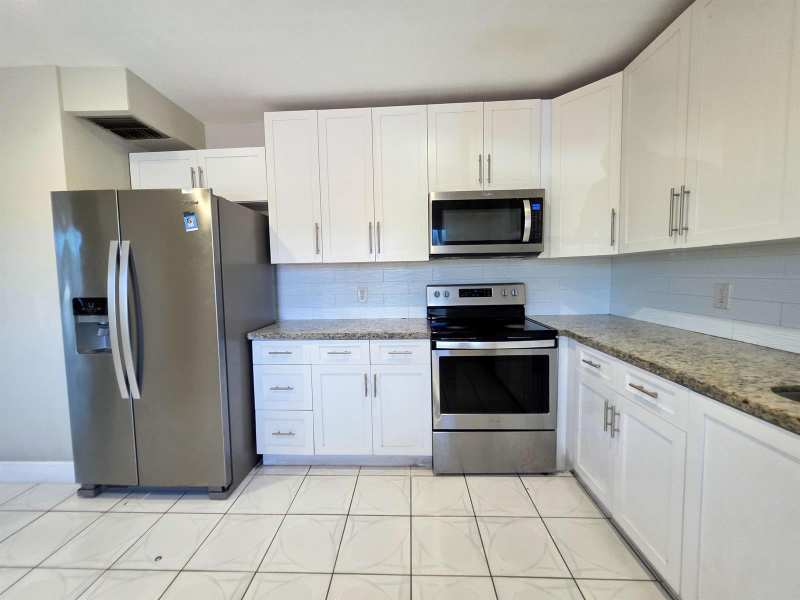 6289 Lear Drive # 203, Lake Worth FL 33462