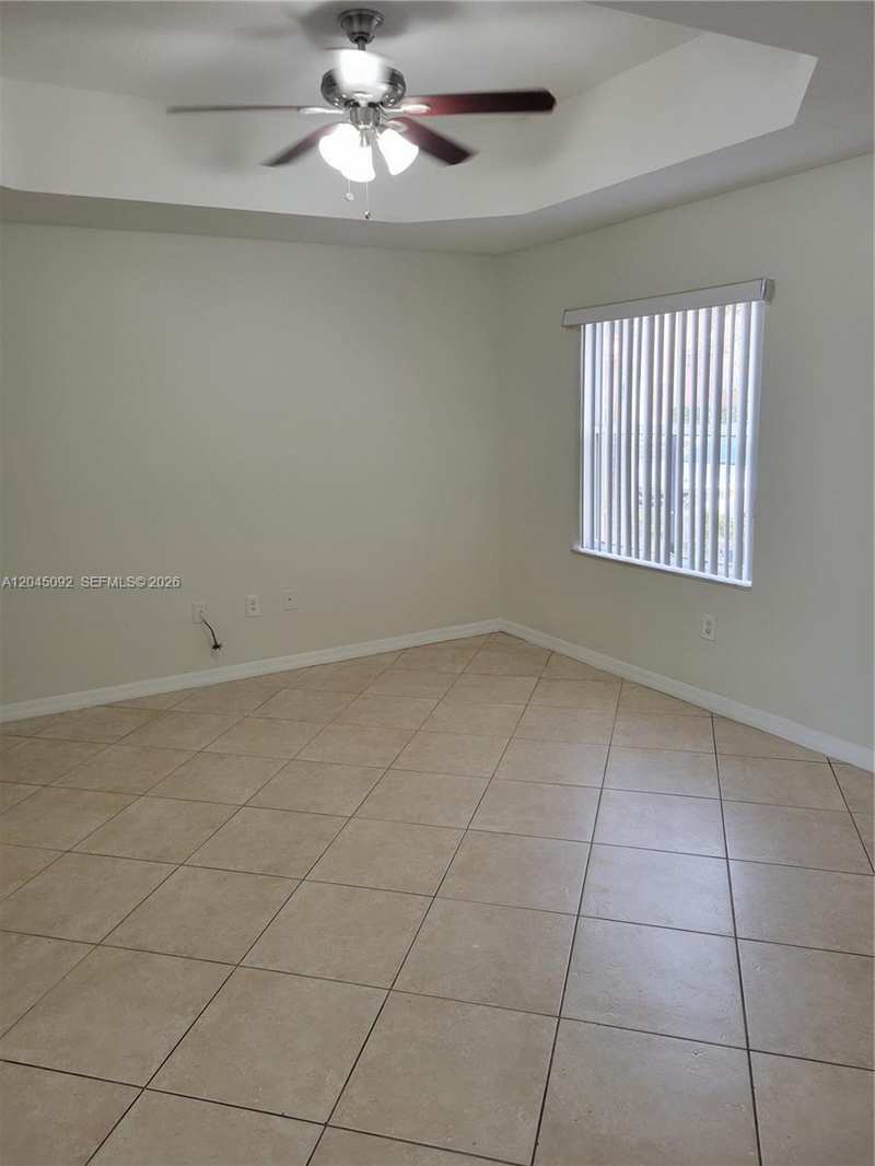 10691 SW 6TH ST # 804, Pembroke Pines FL 33025