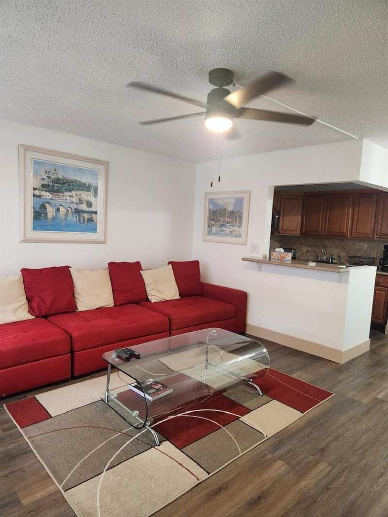 102 Westbury E # 102, Deerfield Beach FL 33442