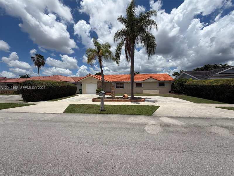 3262 SW 139th Pl, Miami FL 33175