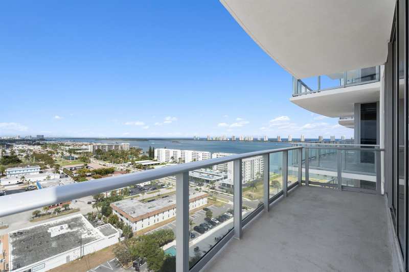 220 Lake Shore Drive # 1523, Lake Park FL 33403