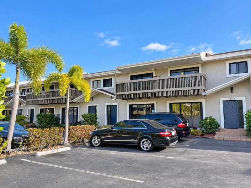 3756 NE 166th St # 112, North Miami Beach FL 33160