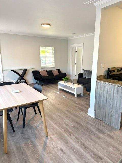 345 85 # 1, Miami Beach FL 33141
