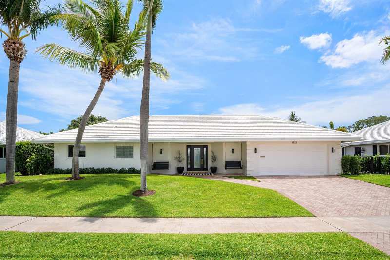 1332 SW Tamarind Way, Boca Raton FL 33486