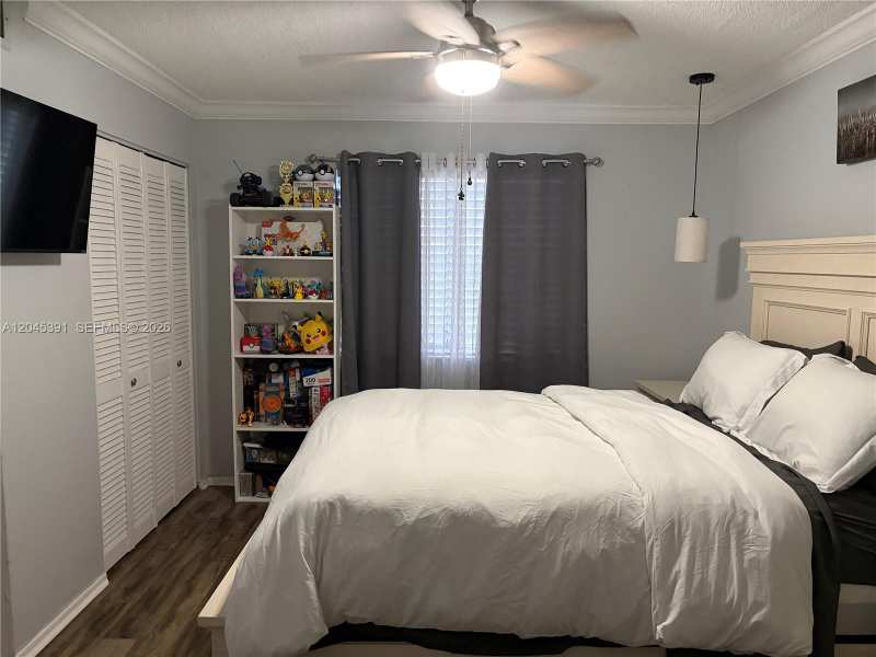 109 Gardens Dr # 104, Pompano Beach FL 33069