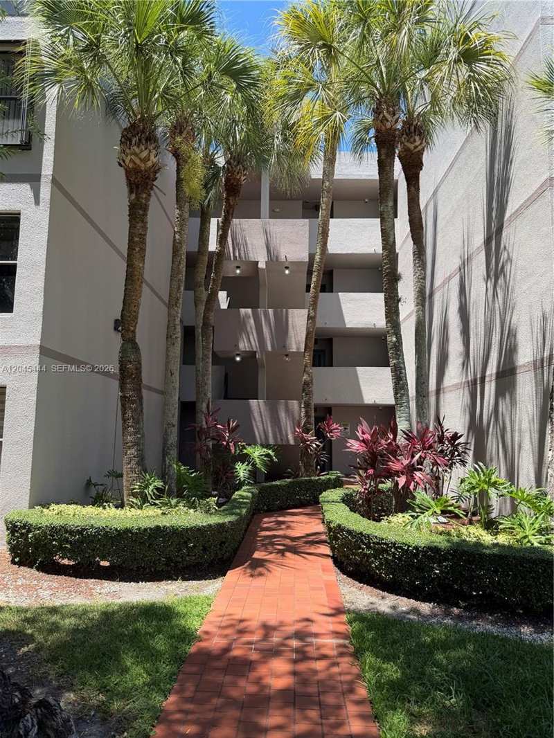 8820 SW 132nd Pl, Miami FL 33186