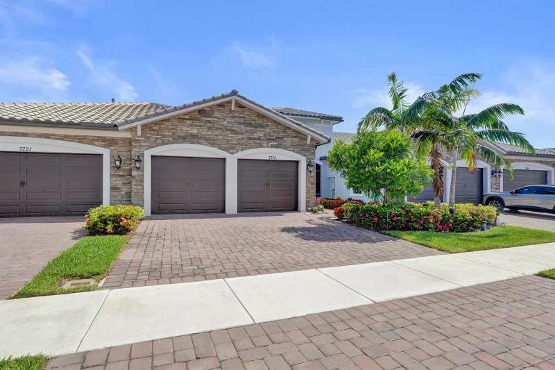 7719 S Blue Spring Drive, Parkland FL 33067