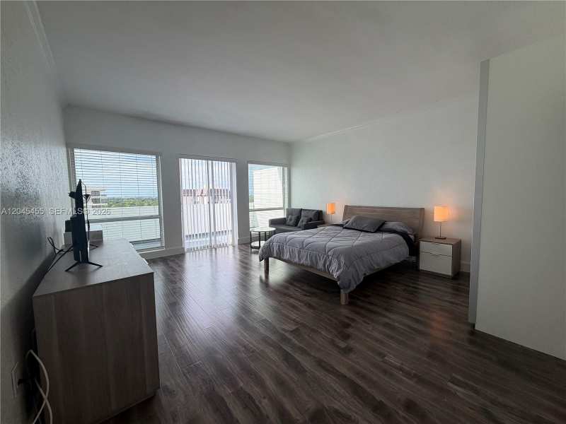 700 Biltmore Way # 1216, Coral Gables FL 33134