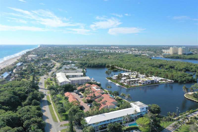 6522 N Ocean Boulevard, Ocean Ridge FL 33435