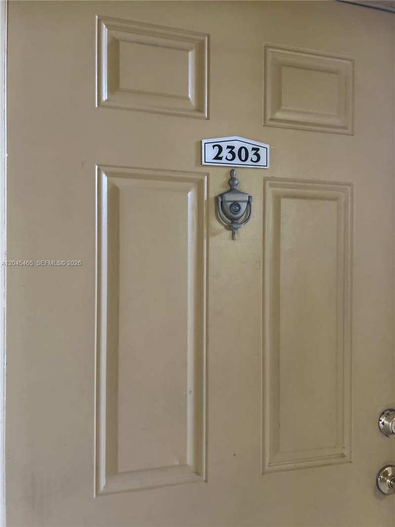 ROYAL POINCIANA CONDO