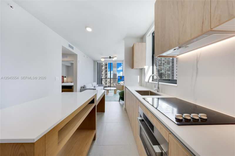 11 NE 6th St # 3209, Miami FL 33132