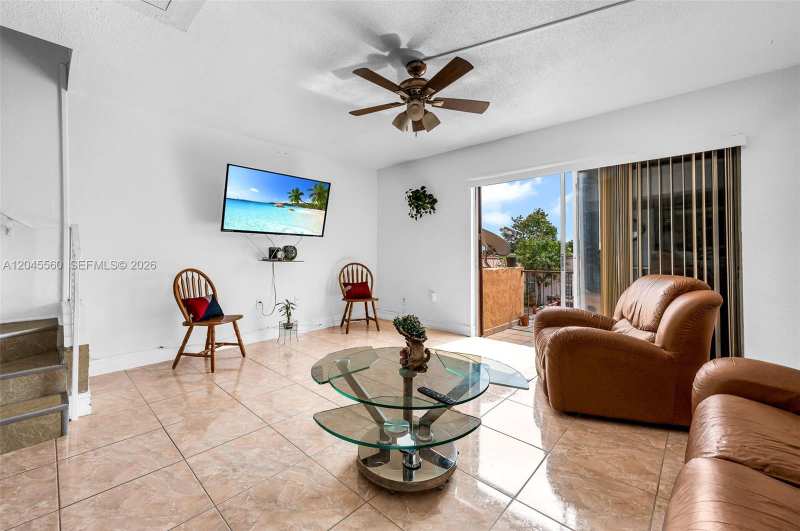 6600 W 2nd Ct # 24, Hialeah FL 33012