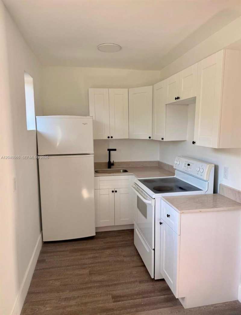7535 NE 2nd Ct # 4, Miami FL 33138