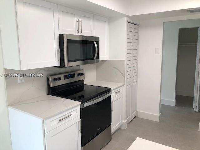 9124 SW 112 CT, Miami FL 33176