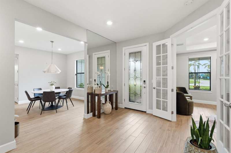 208 Sonoma Isles Circle, Jupiter FL 33478
