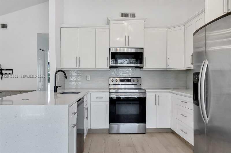 23384 Shetland Run, Boca Raton FL 33433