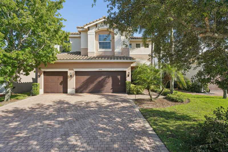 8256 Savara Streams Lane, Boynton Beach FL 33473