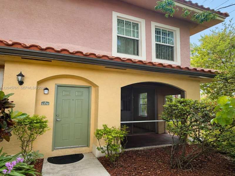 6378 W Sample Rd # 6378, Coral Springs FL 33067