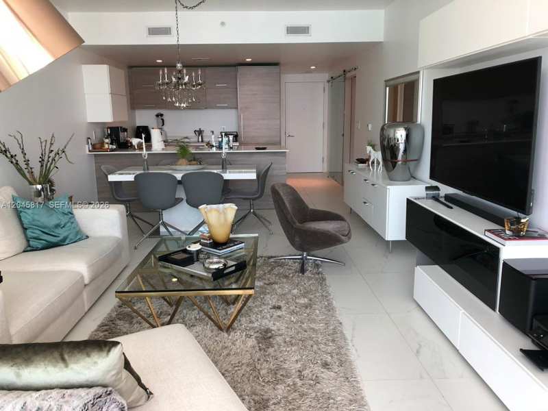 1300 S Miami Ave # 3703, Miami FL 33130