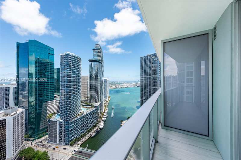 77 SE 5th Street # 3604, Miami FL 33131