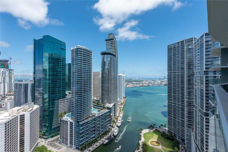 77 SE 5th Street # 3604, Miami FL 33131