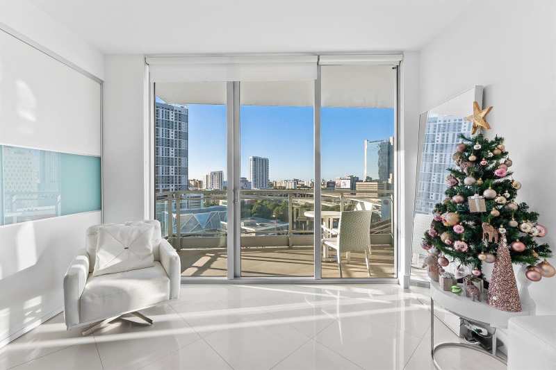 90 SW 3rd Street # 1410, Miami FL 33130