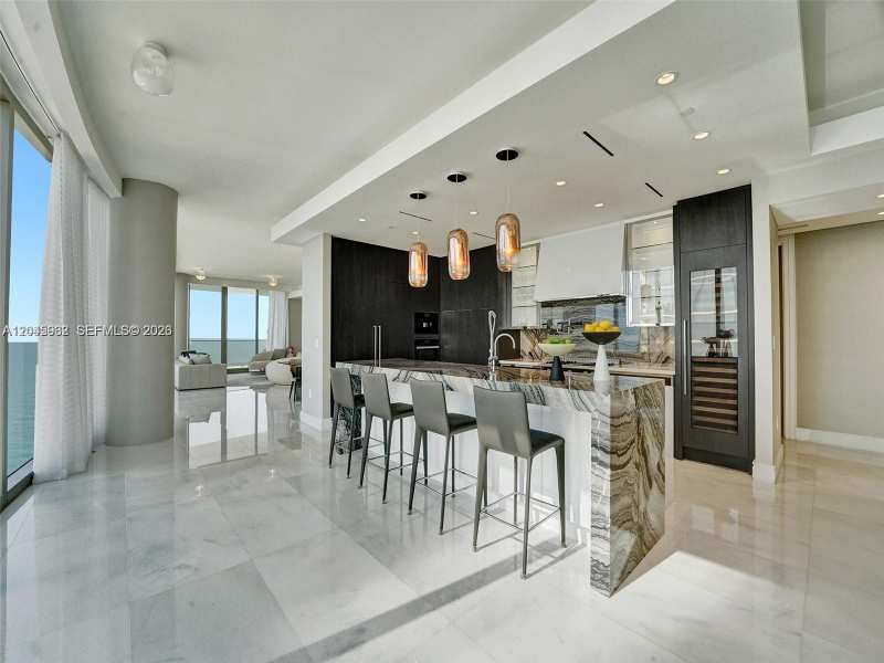 17901 COLLINS AVE # 2301, Sunny Isles Beach FL 33067