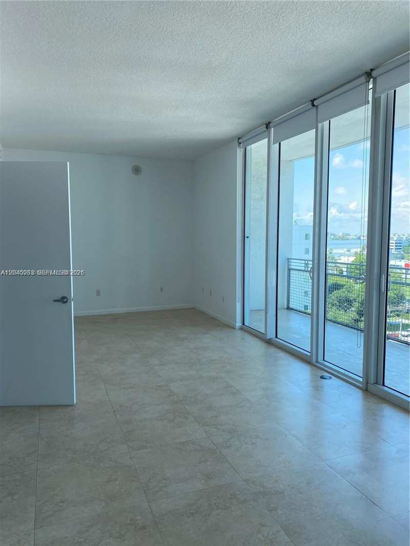 350 NE 24th St # 813, Miami FL 33137
