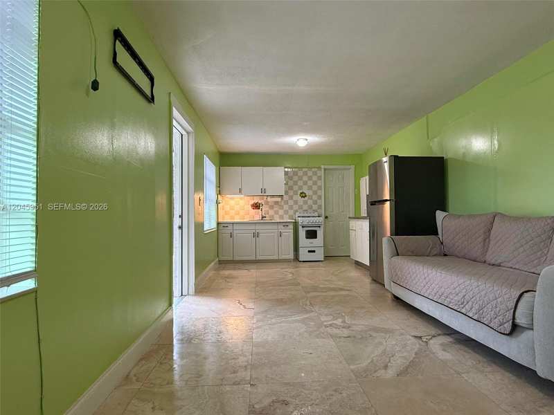 13330 SW 79th St, Miami FL 33183