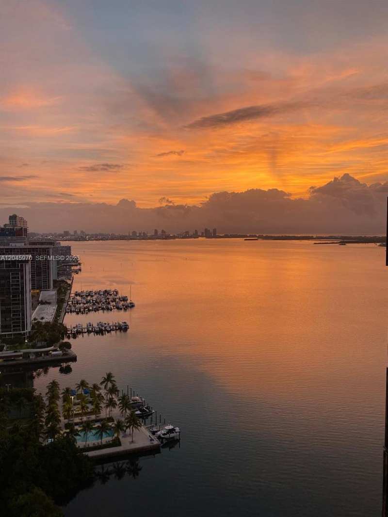 2333 Brickell Ave, Miami FL 33129