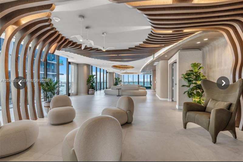 725 NE 24 St # 401, Miami FL 33137