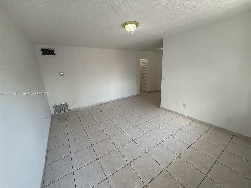 4651 W Flagler St # 36, Miami FL 33134
