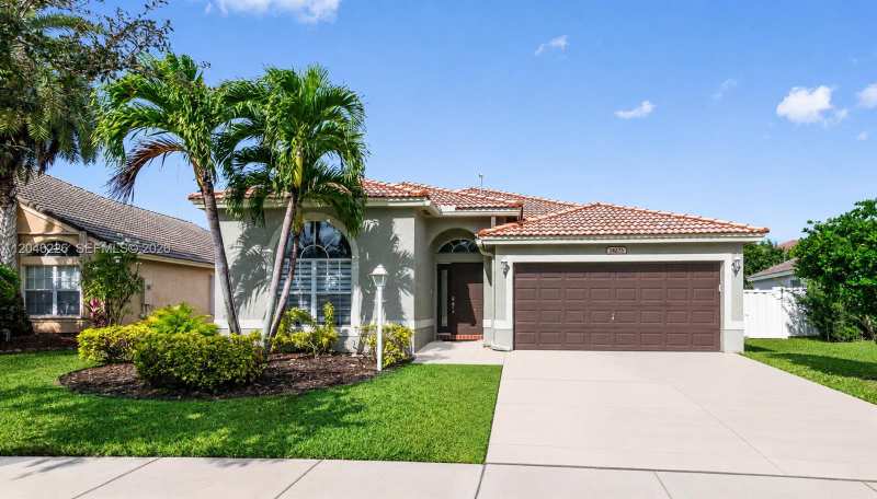 14275 NW 18th Pl, Pembroke Pines FL 33028