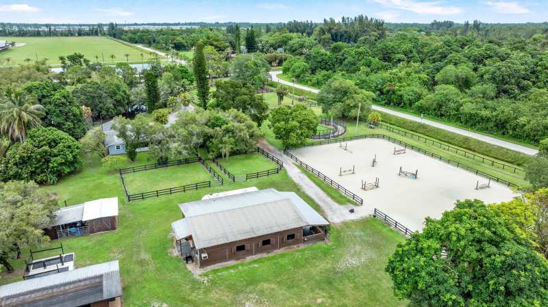 14536 North Road, FL 33470