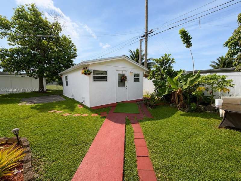 6118 Mayo St # 3, Hollywood FL 33023