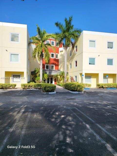 12595 SW 137th Ave # 311, Miami FL 33186
