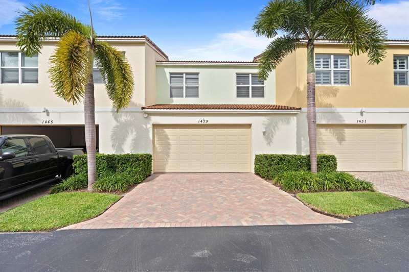 1439 NW 49th Lane, Boca Raton FL 33431