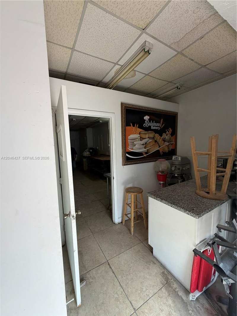 1262 Palm Ave, Hialeah FL 33010