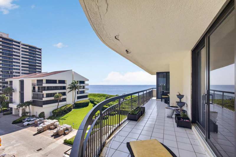 4000 N Ocean Drive # 403, Riviera Beach FL 33404