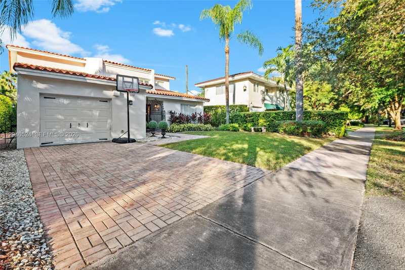 1211 Algeria Ave, Coral Gables FL 33134