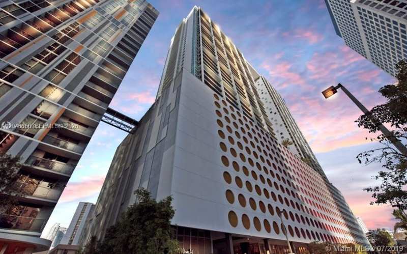 500 Brickell Ave # 2006, Miami FL 33131