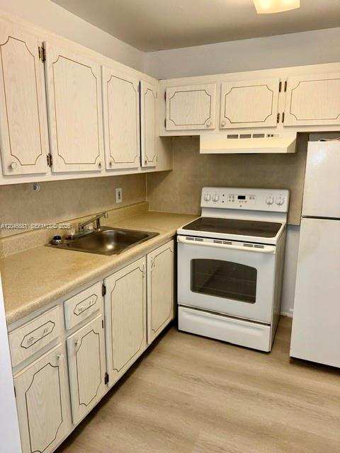 41 Salisbury # B, West Palm Beach FL 33417