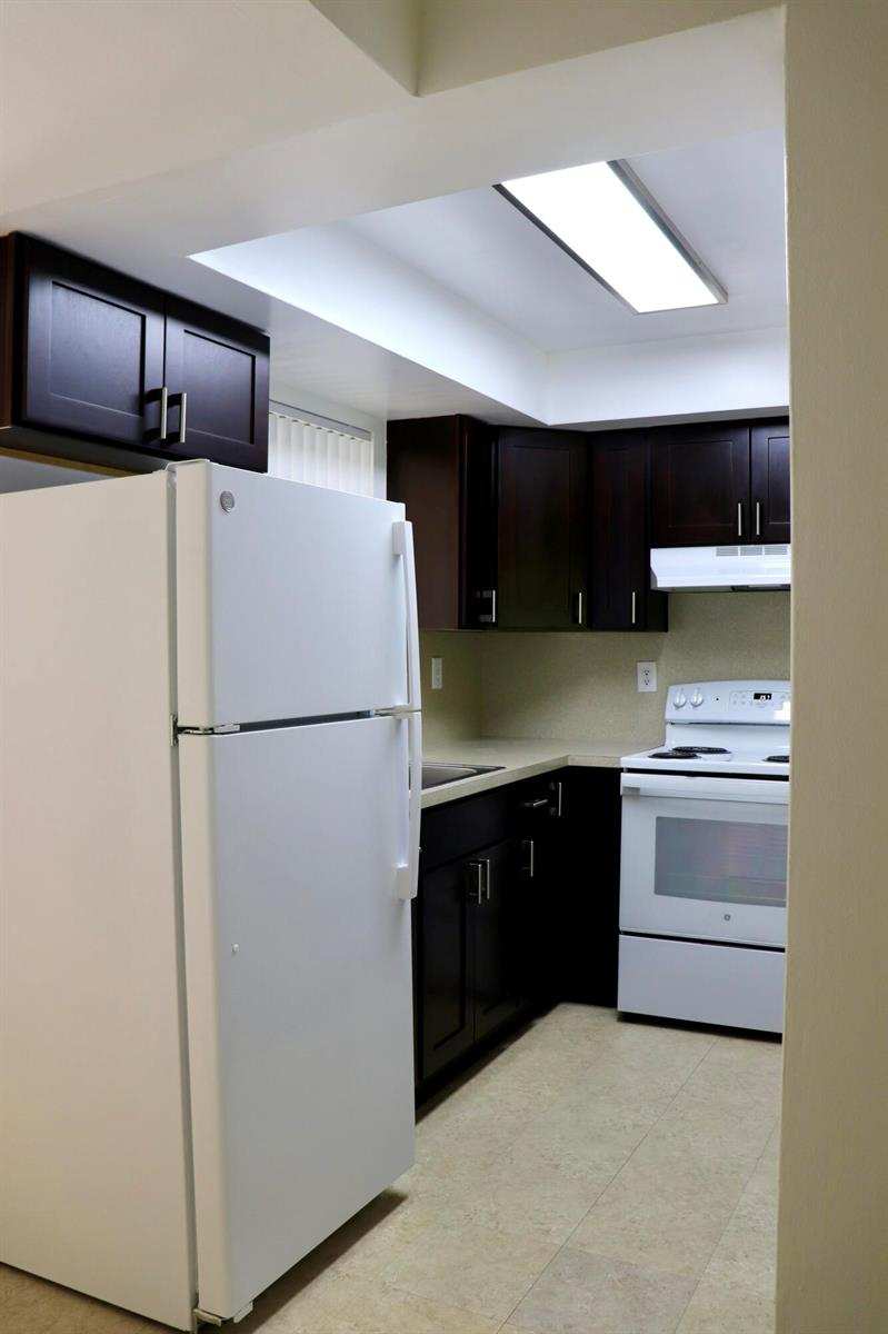 482 SW 9th # 18, Boca Raton FL 33432